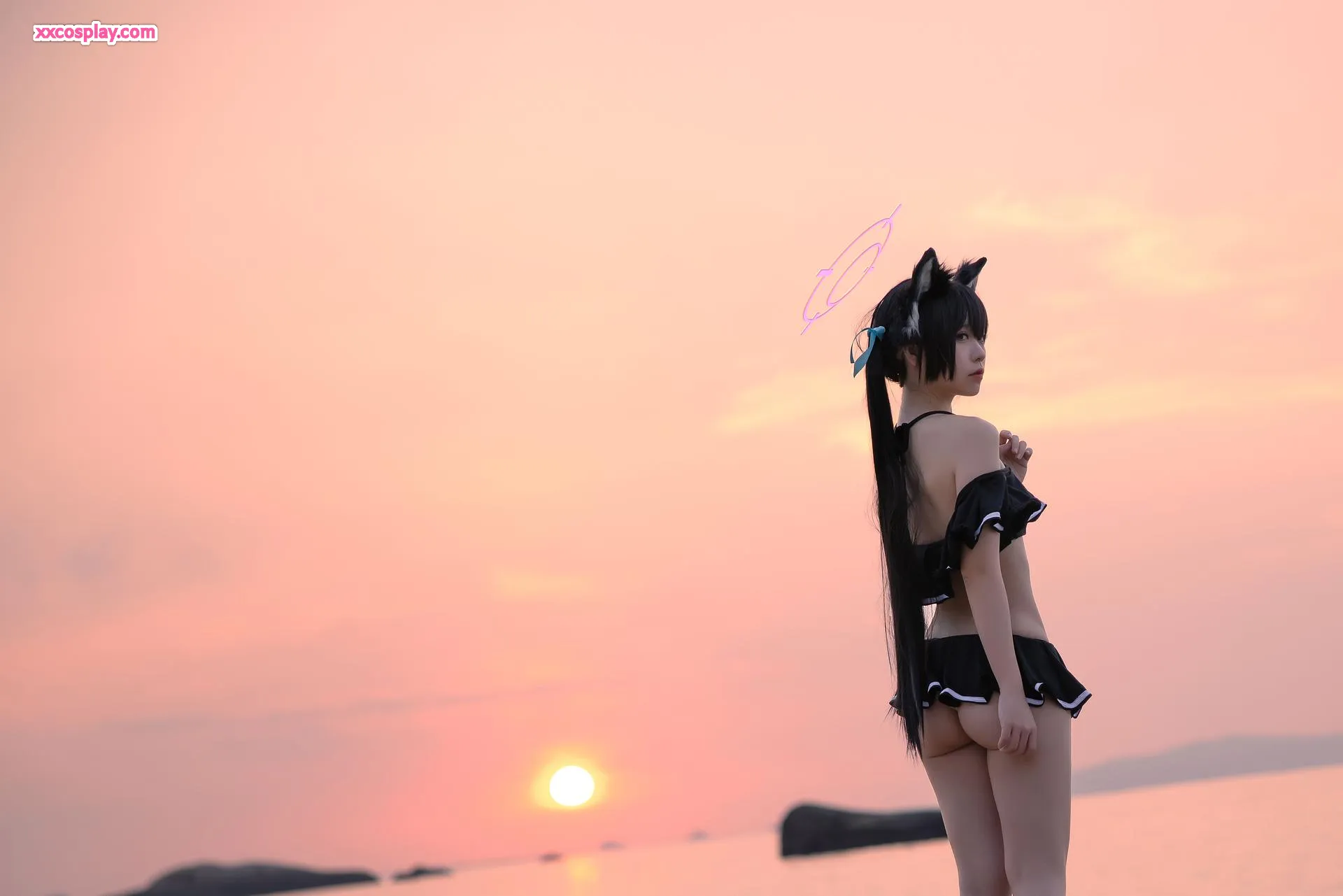 G44Bushangshou as Serika Kuromi Swimsuit (Blue Archive)